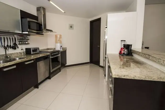 Superior Apartment, 2 Brooms with Beach Club Access