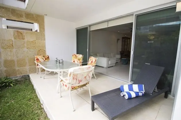 Superior Apartment, 2 Brooms with Beach Club Access