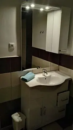 Deluxe Apart Daire (Hegedus Gyula Street 16)