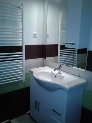 Deluxe Apart Daire (Hegedus Gyula Street 16)