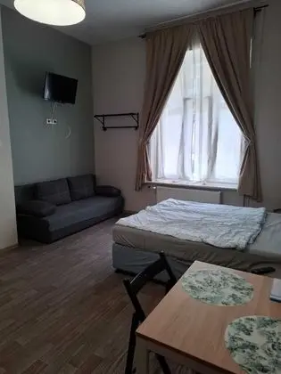 Deluxe Apart Daire (Hegedus Gyula Street 16)