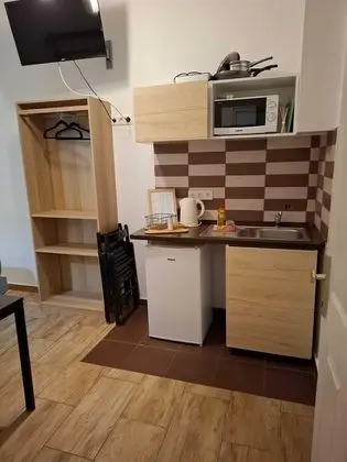 Standard Apart Daire (Hegedus Gyula Street 16)