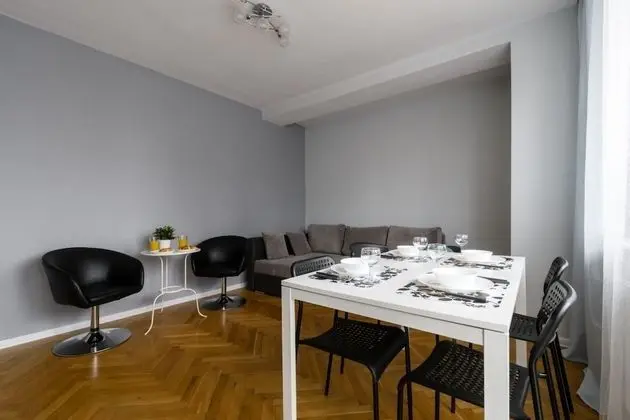 Apart Daire (Marszalkowska 84/92 m18)