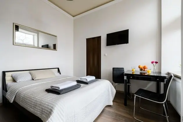 Stüdyo, 1 Çift Kişilik Yatak (Foksal 17B m.3)