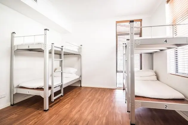 Basic Ortak Ranzalı Oda