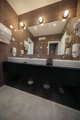Ortak Ranzalı Oda, Karma Ranzalı Oda, Ortak Banyo (4 beds)
