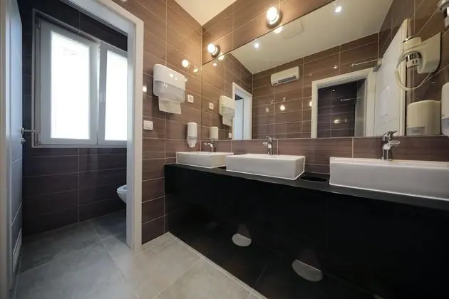 Ortak Ranzalı Oda, Karma Ranzalı Oda, Ortak Banyo (8 beds)