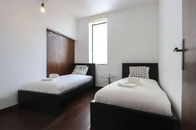 Apart Daire, 2 Yatak Odası, Balkon