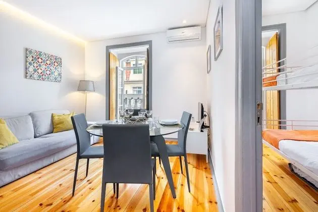 Apart Daire, 2 Yatak Odası, Sigara İçilmez