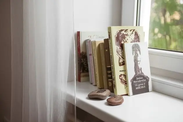 Tek Büyük Yataklı Oda, Ortak Banyo