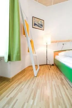 Tek Kişilik Oda, Ortak Banyo