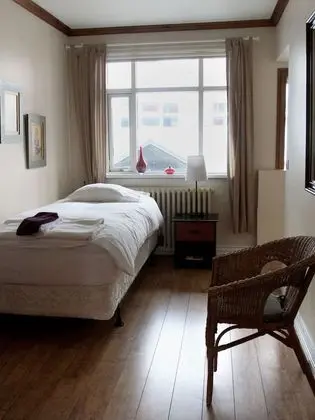 Basic Tek Kişilik Oda (with Shared Bathroom)