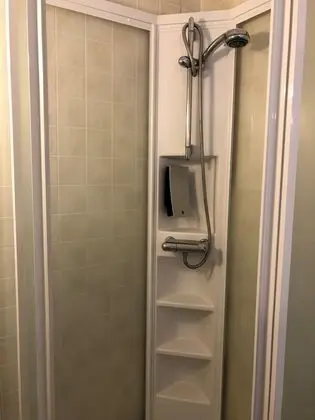 Standard Tek Büyük veya İki Ayrı Yataklı Oda, Özel Banyo