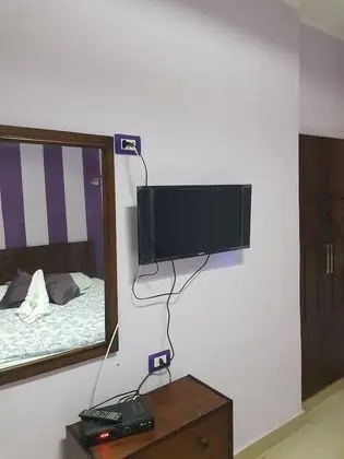 Tek Büyük Yataklı Oda, Ortak Banyo