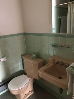 Basic Tek Kişilik Oda, 1 Büyük (Queen) Boy Yatak, Sigara İçilmez