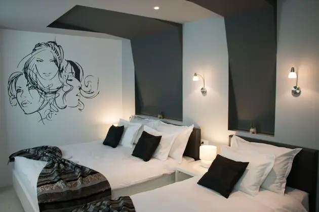 Deluxe Üç Kişilik Oda, Şehir Manzaralı