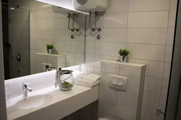 Deluxe Üç Kişilik Oda, Şehir Manzaralı