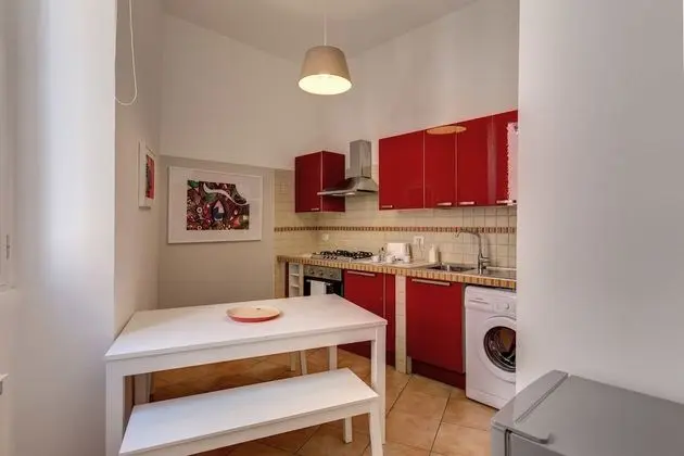 Apart Daire, 2 Yatak Odası, Mutfak, Köşe (Via dei Baullari 138)