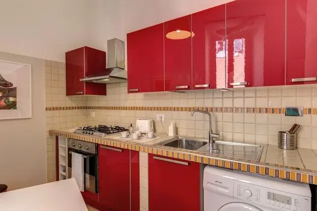 Apart Daire, 2 Yatak Odası, Mutfak, Köşe (Via dei Baullari 138)