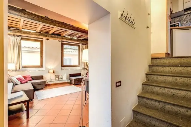 Çatı Katı (Loft), 1 Yatak Odası, Kule (Vicolo Savelli 2)