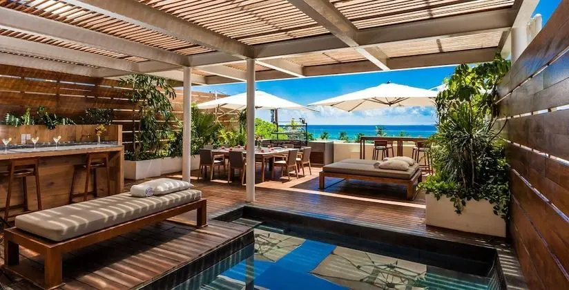Premier Villa
