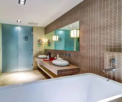 Premier Villa
