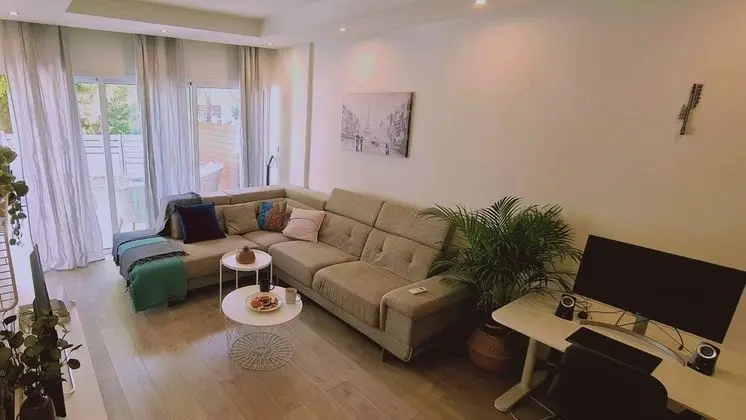 Sıra Ev