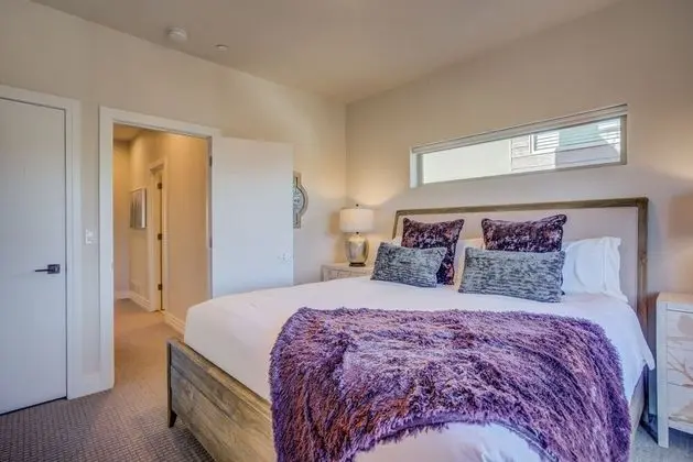 Villa (4 Bedrooms)