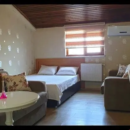 Çatı Katı Aile odası