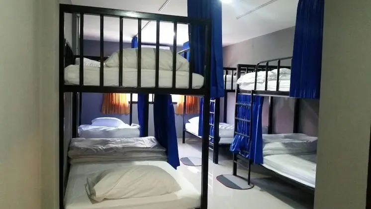 8-Bed Mixed Dormitory