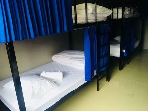 8-Bed Mixed Dormitory