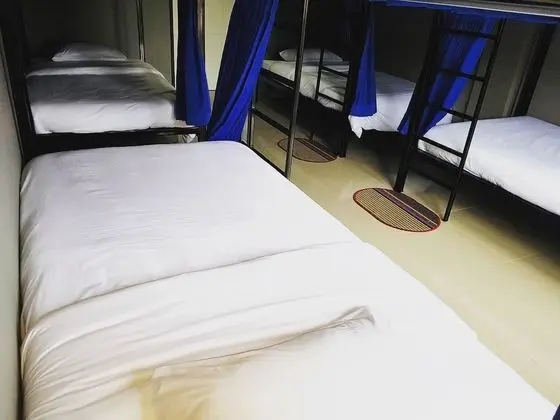 8-Bed Mixed Dormitory