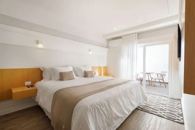 Luxury Tek Büyük Yataklı Oda