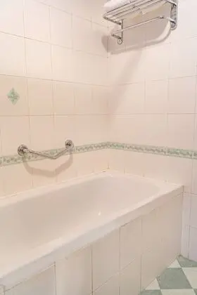 Deluxe Üç Kişilik Oda, Balkon