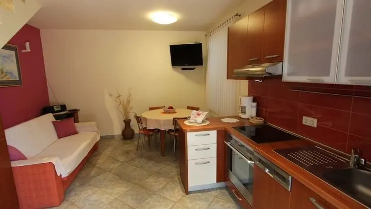 Apart Daire (Draga 1 - large teracce - A1(2+2))