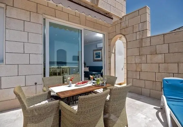 Apart Daire (Draga - 10 m from sea - A1(4+2))