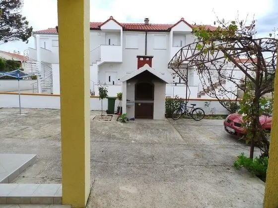 Apart Daire (Draga - big terrace apartment - A2(4+)