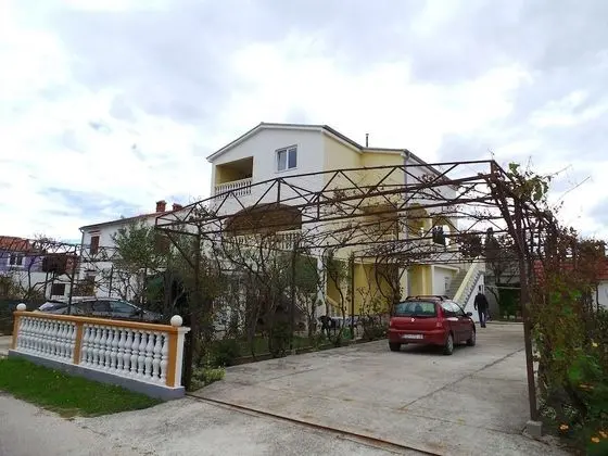 Apart Daire (Draga - big terrace apartment - A2(4+)