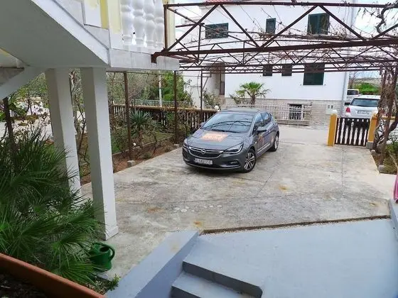 Apart Daire (Draga - big terrace apartment - A2(4+)