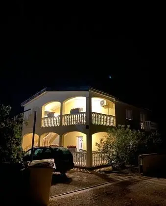 Apart Daire (Draga - comfortable & afordable - A1()