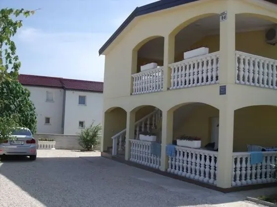 Apart Daire (Draga - comfortable & afordable - A3()