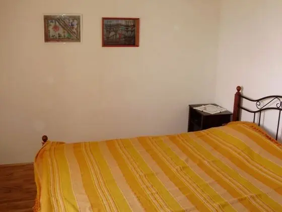 Ev (Draga - peaceful family house - H(4+2)