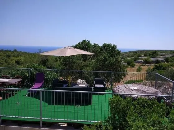 Ev (Draga - peaceful family house - H(4+2)