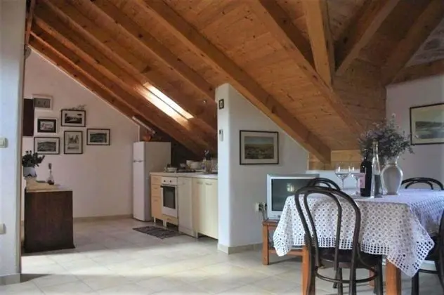 Stüdyo (Draga - traditional & in center - SA1)