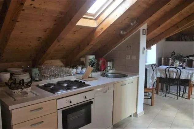 Stüdyo (Draga - traditional & in center - SA1)