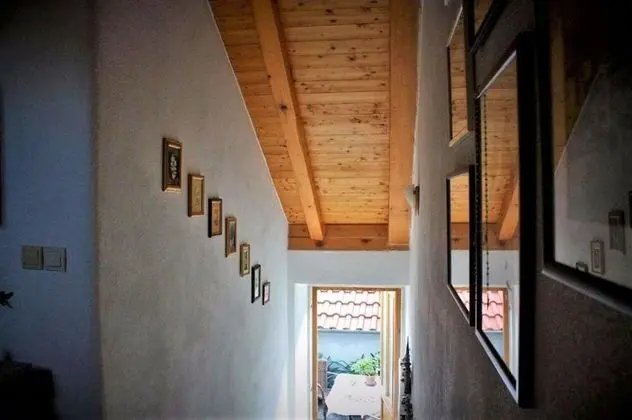 Stüdyo (Draga - traditional & in center - SA1)