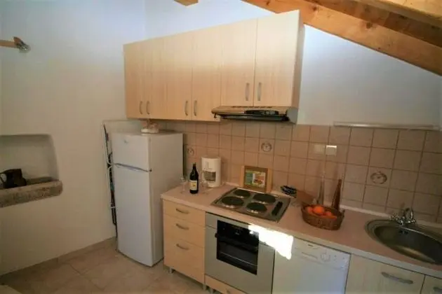 Stüdyo (Draga - traditional & in center - SA2)