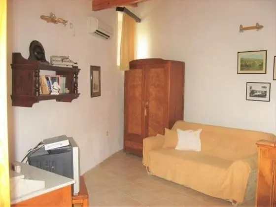 Stüdyo (Draga - traditional & in center - SA2)