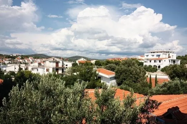 Apart Daire (Dragan  - close to the sea & center -)