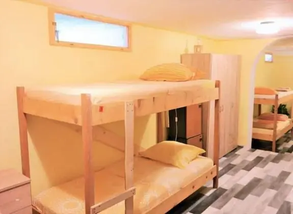 Shared dormitory, 4 beds (for women only)